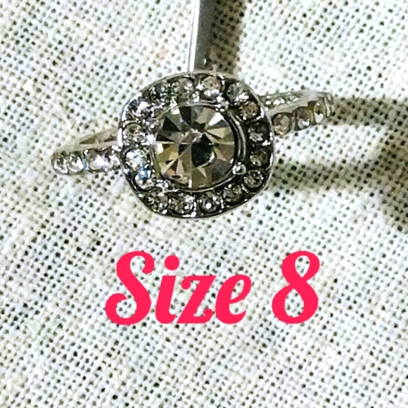 None Jewelry - S925 crystal Halo Ring